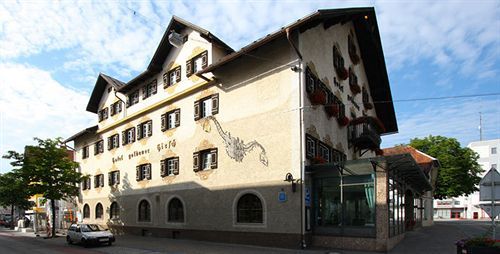 Hotel Goldener Hirsch Reutte Exterior photo